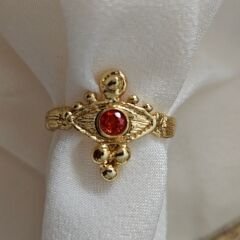 Vintage Desenli Kırmızı Zirkon Taşlı Yüzük