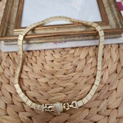 Pirinç Üzeri 14K Altın Kaplama Marka Model Tasarım Kolye – Kuyum İşçiliği Şık ve Özel Tasarım