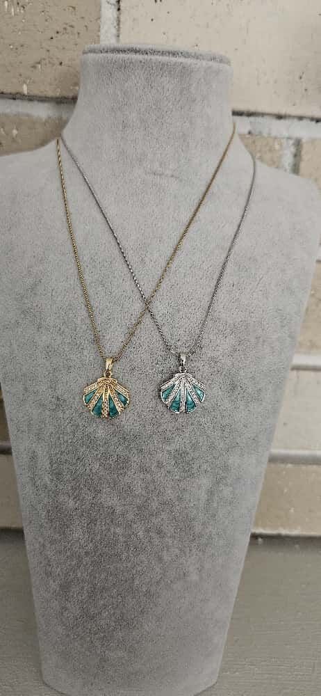 Şık Deniz Kabuk Tasarımlı Çelik Kolye