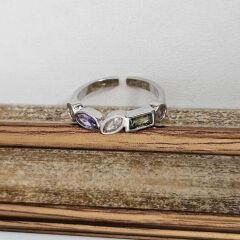 Renkli ve Çoklu Kesim Zirkon Taşlı Pirinç Üzeri Altın Kaplama Yüzük, Modern ve Zarif Tasarım