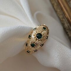 El İşçiliği Vintage Tasarım Pirinç Üzeri Altın Kaplama Yüzük – Yeşil Taşlı Kadın Takı