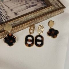 Paslanmaz Çelik Küpe – Modern Desenli, Leopar Görünümlü, Hafif ve Şık Kadın Küpe Modelleri