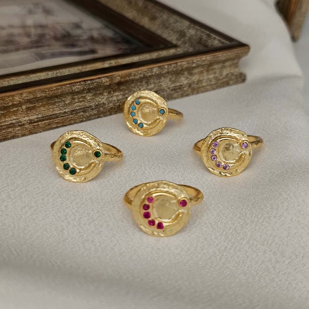 VIP Özel Tasarım Yüzük – Zirkon Taşlı, El İşçiliği, Şık ve Modern Kadın Yüzük Modelleri