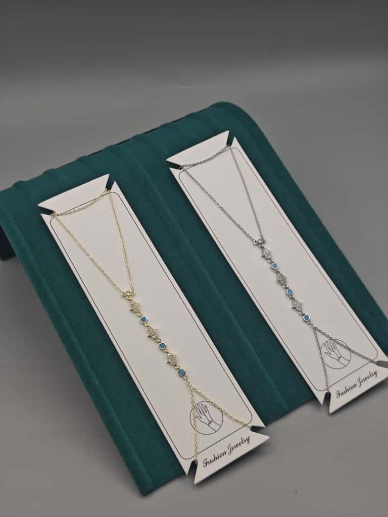 Altın Kaplama Şahmeran – Mavi Taşlı İnce Zincir Zarif Tasarım