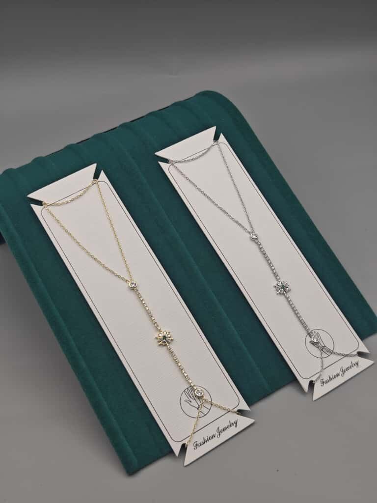 Altın Kaplama Şahmeran – Zarif Çiçek Motifli İnce Zincir Tasarım