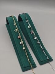 Pirinç Üzeri Altın Kaplama Taşlı Bileklik – Renkli Taş Detaylı