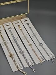 Altın Renk Çelik Bileklik – Geniş Tasarım, Şık ve Dayanıklı